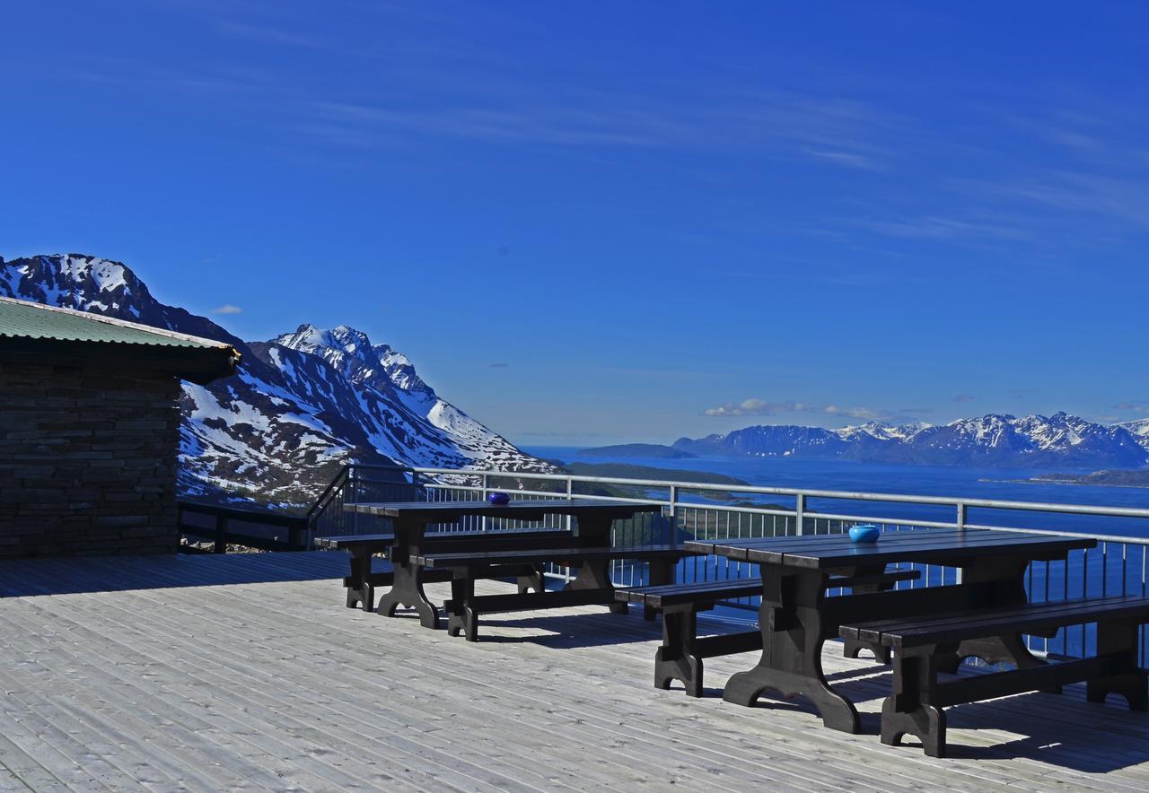 Hotel Gildetun Kvaenangsfjellet Exterior foto